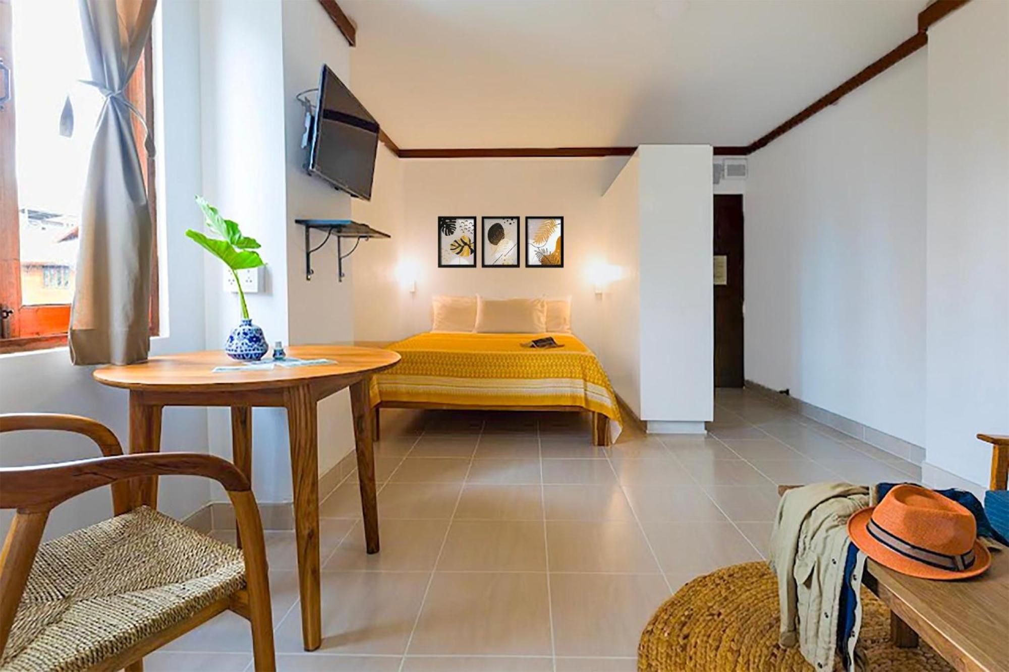 Collection O Howard Square Boutique Hotel Bangkok Buitenkant foto