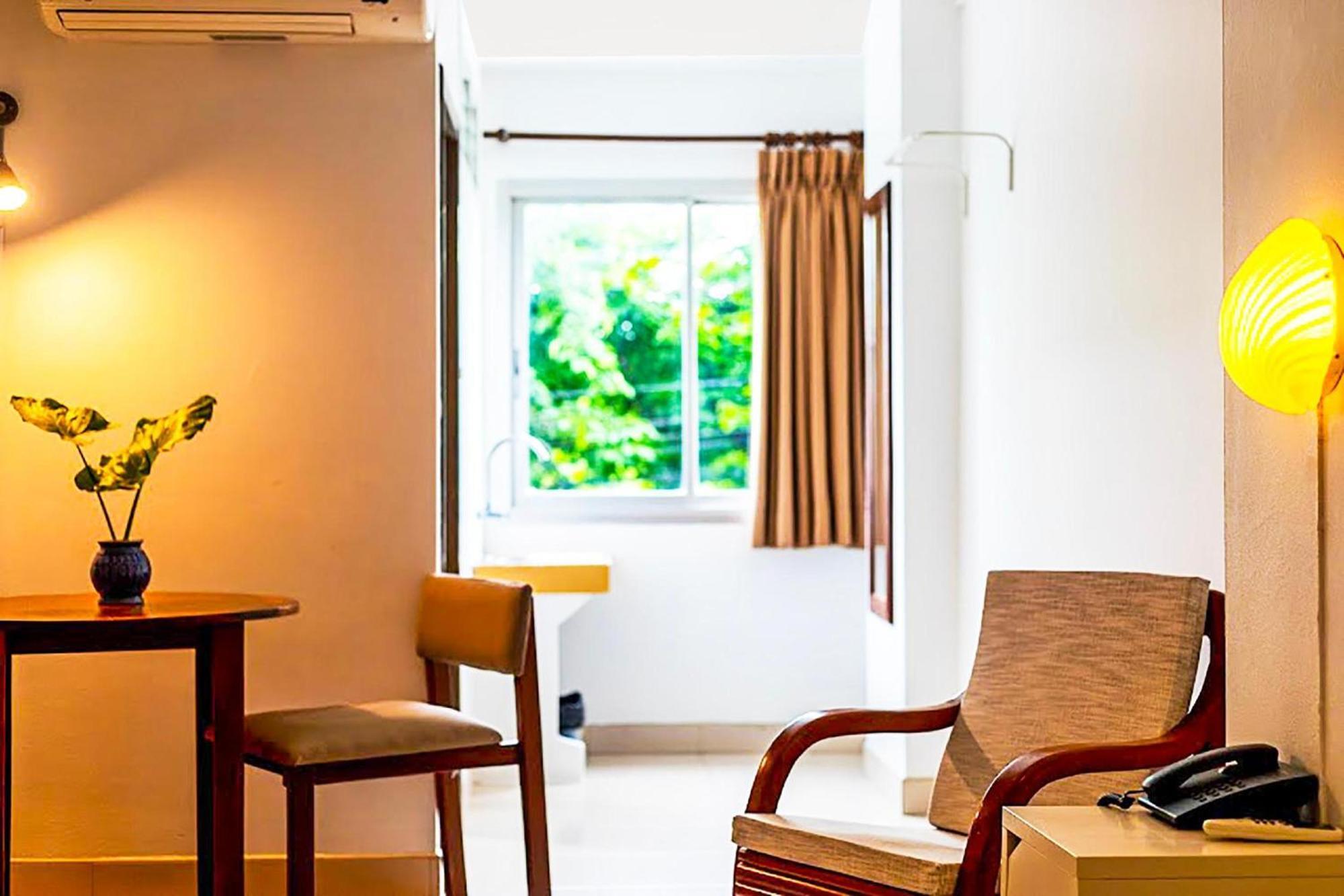Collection O Howard Square Boutique Hotel Bangkok Buitenkant foto