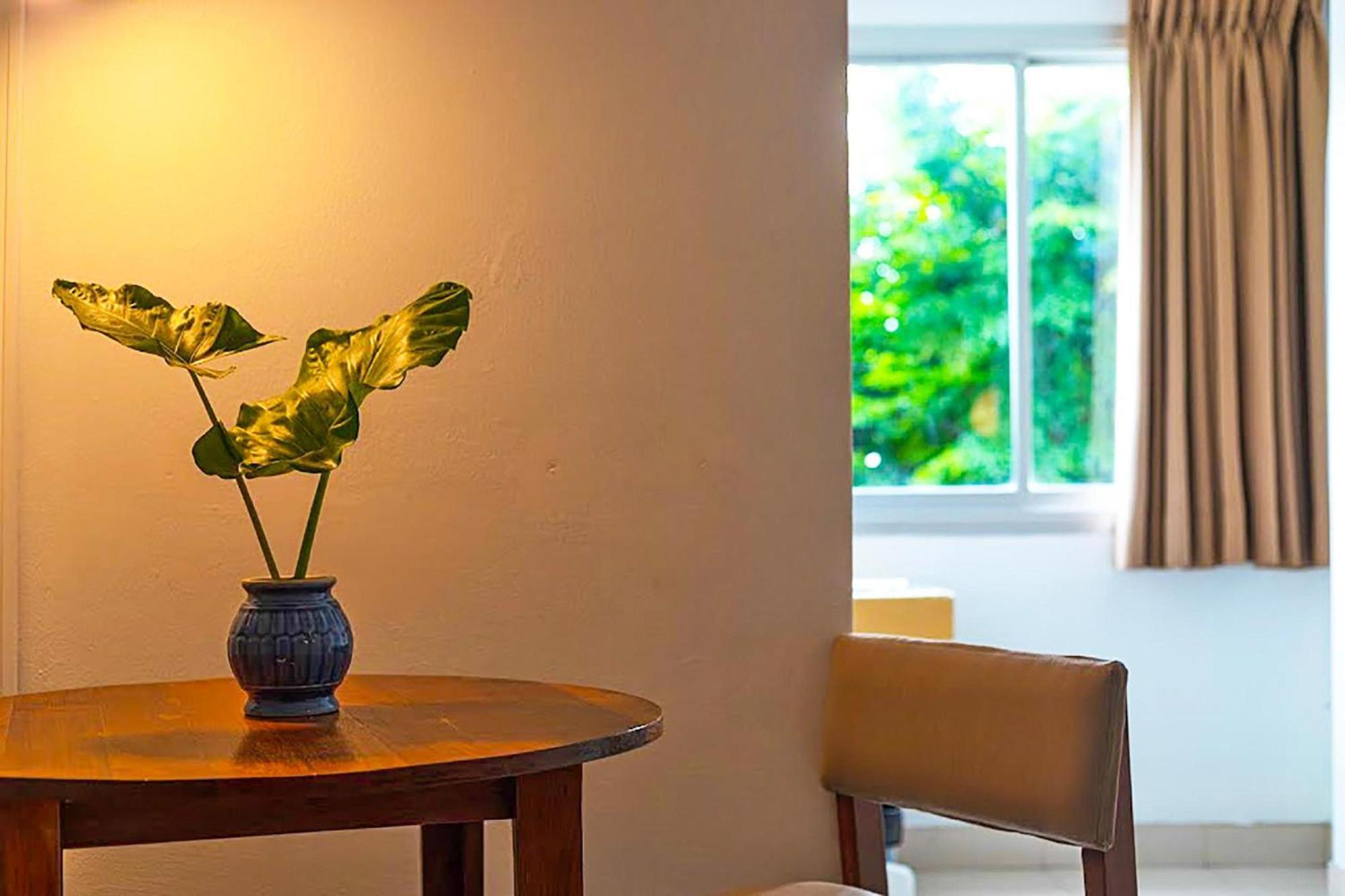 Collection O Howard Square Boutique Hotel Bangkok Buitenkant foto