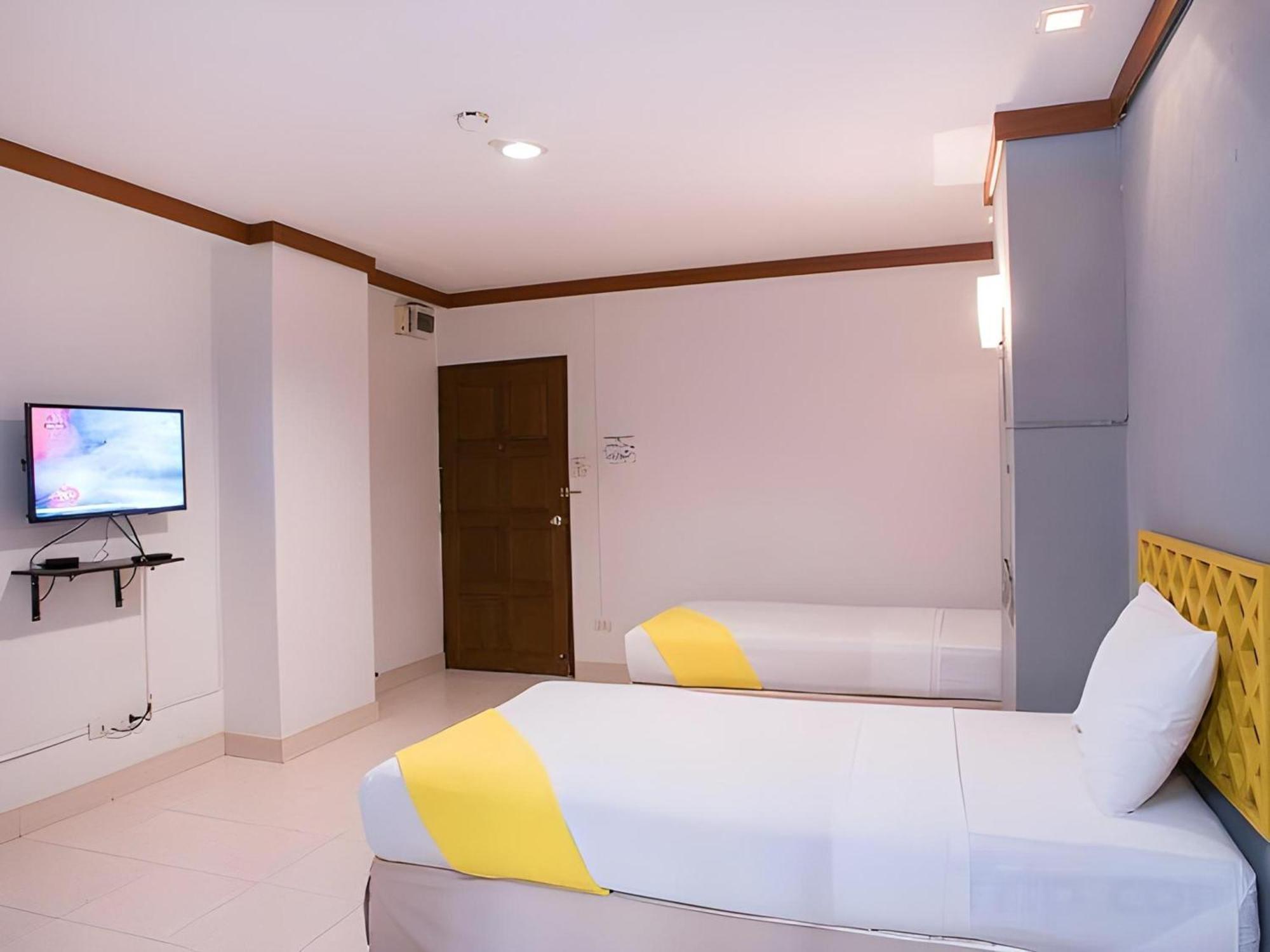 Collection O Howard Square Boutique Hotel Bangkok Buitenkant foto